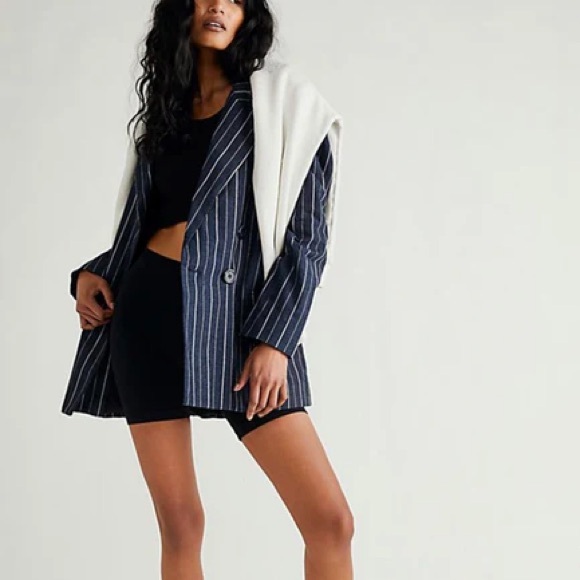 Free People | Ashby Double Breasted Blazer in Navy Pinstripe XS - Picture 10 of 10